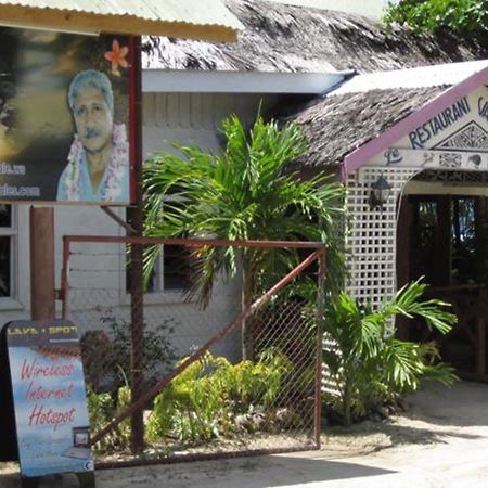 Vacations Beach Fale Hotell Manase Eksteriør bilde