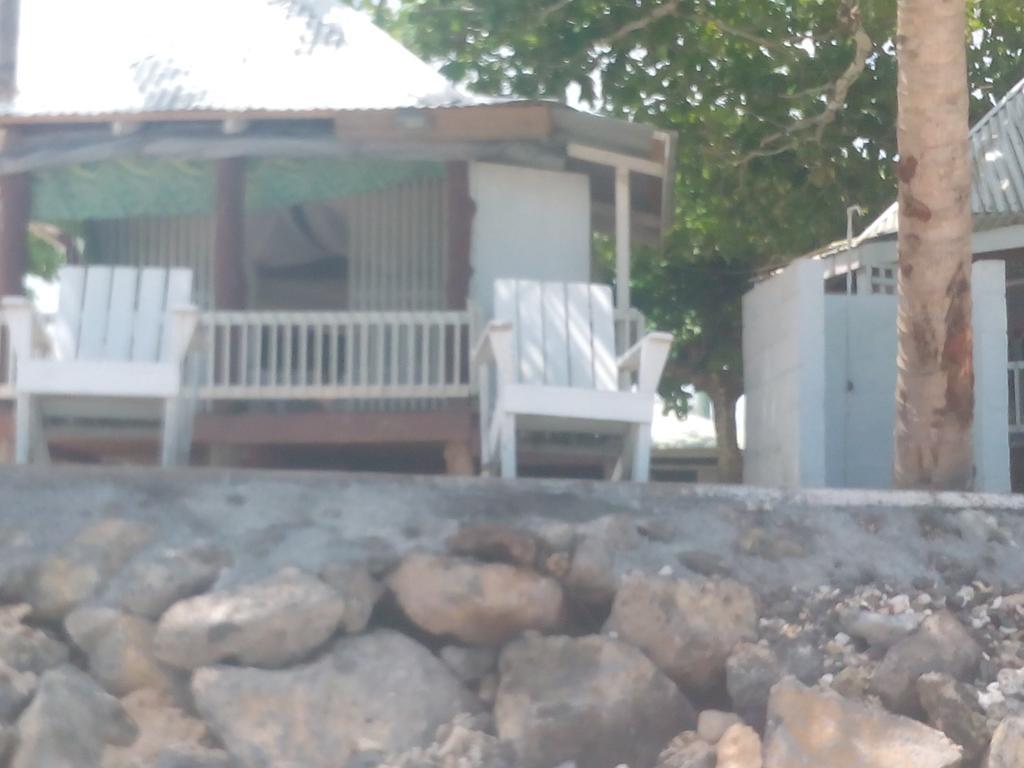 Vacations Beach Fale Hotell Manase Eksteriør bilde