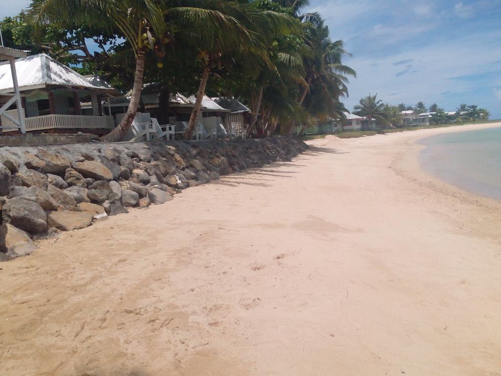 Vacations Beach Fale Hotell Manase Eksteriør bilde