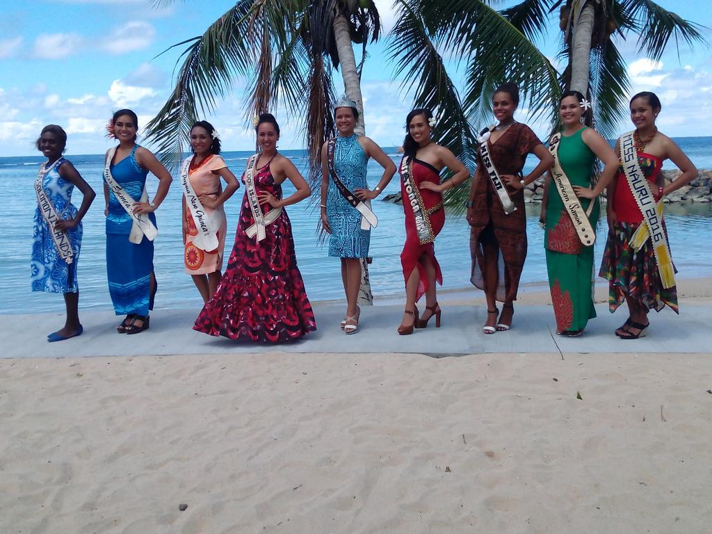 Vacations Beach Fale Hotell Manase Eksteriør bilde