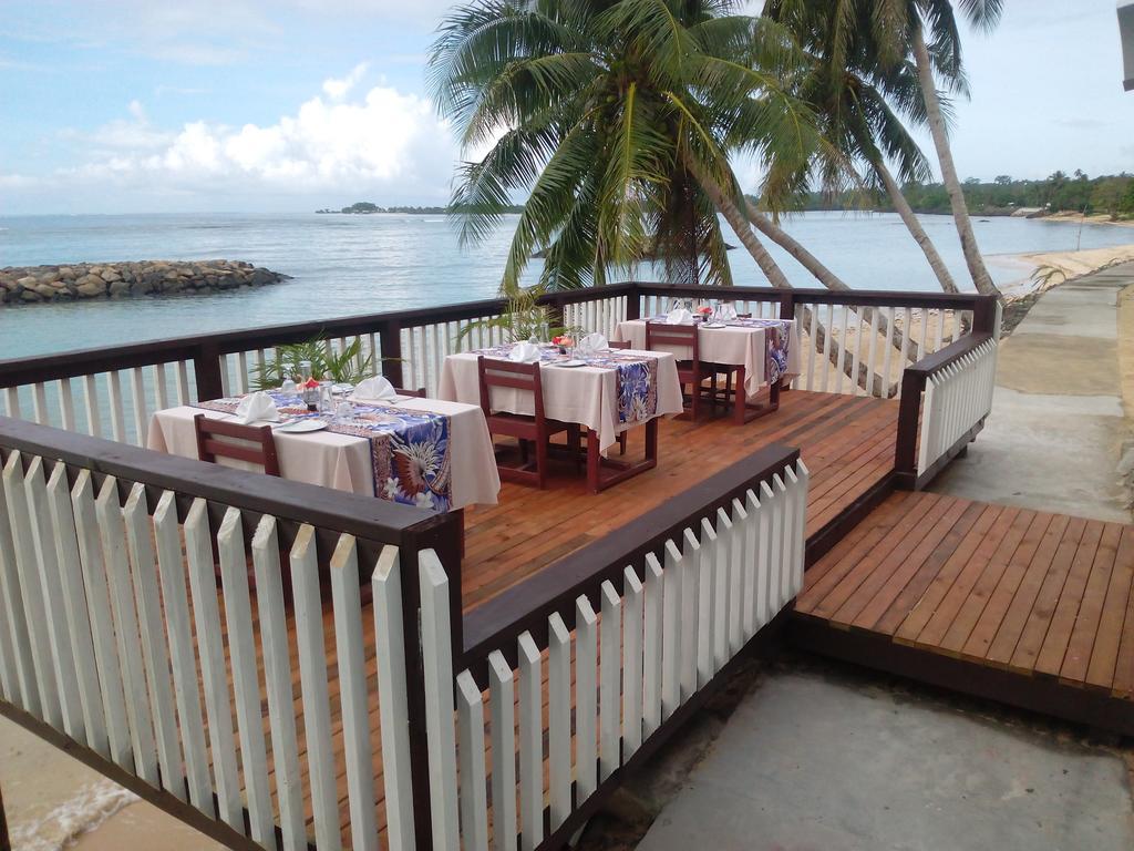 Vacations Beach Fale Hotell Manase Eksteriør bilde