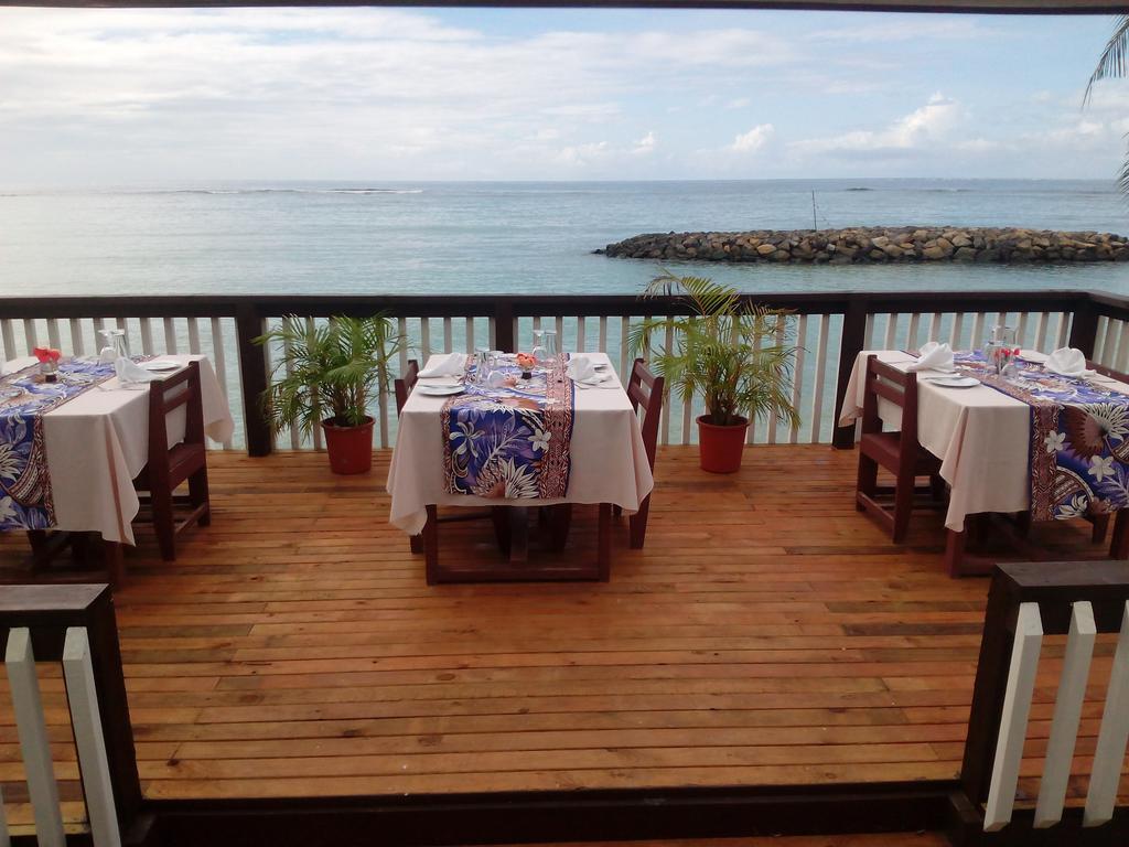 Vacations Beach Fale Hotell Manase Eksteriør bilde