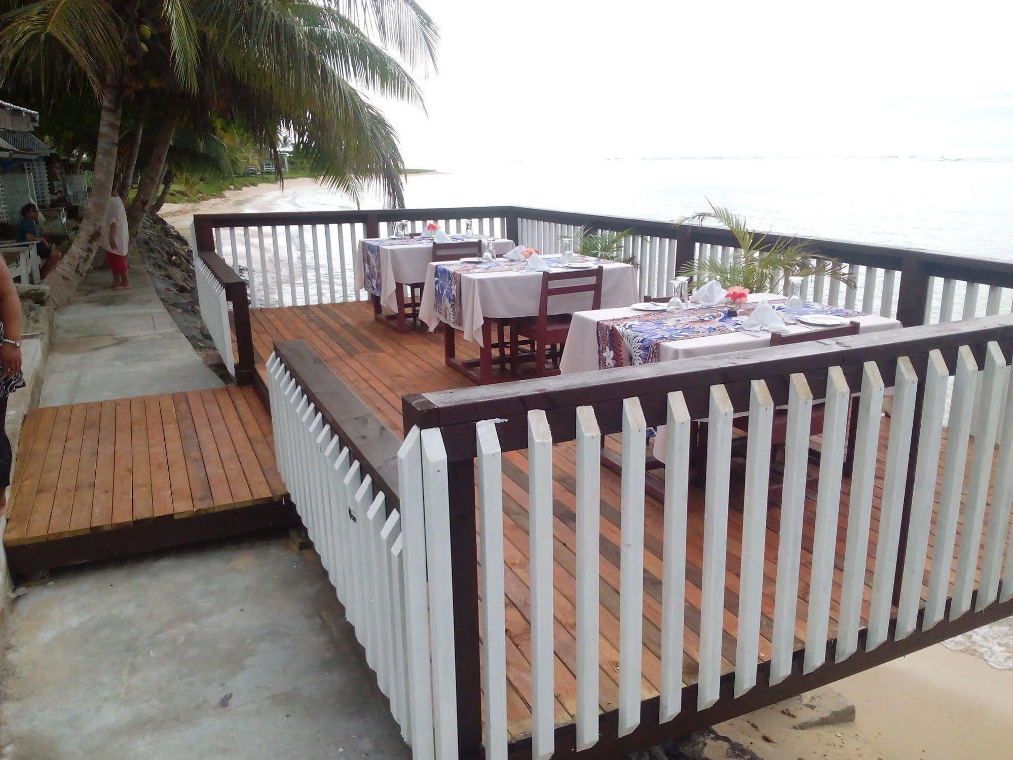 Vacations Beach Fale Hotell Manase Eksteriør bilde
