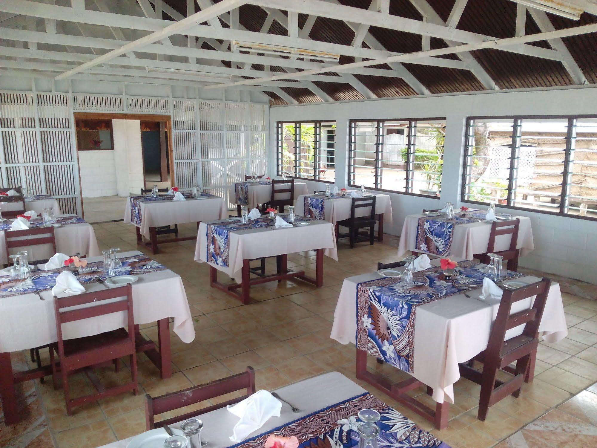 Vacations Beach Fale Hotell Manase Eksteriør bilde